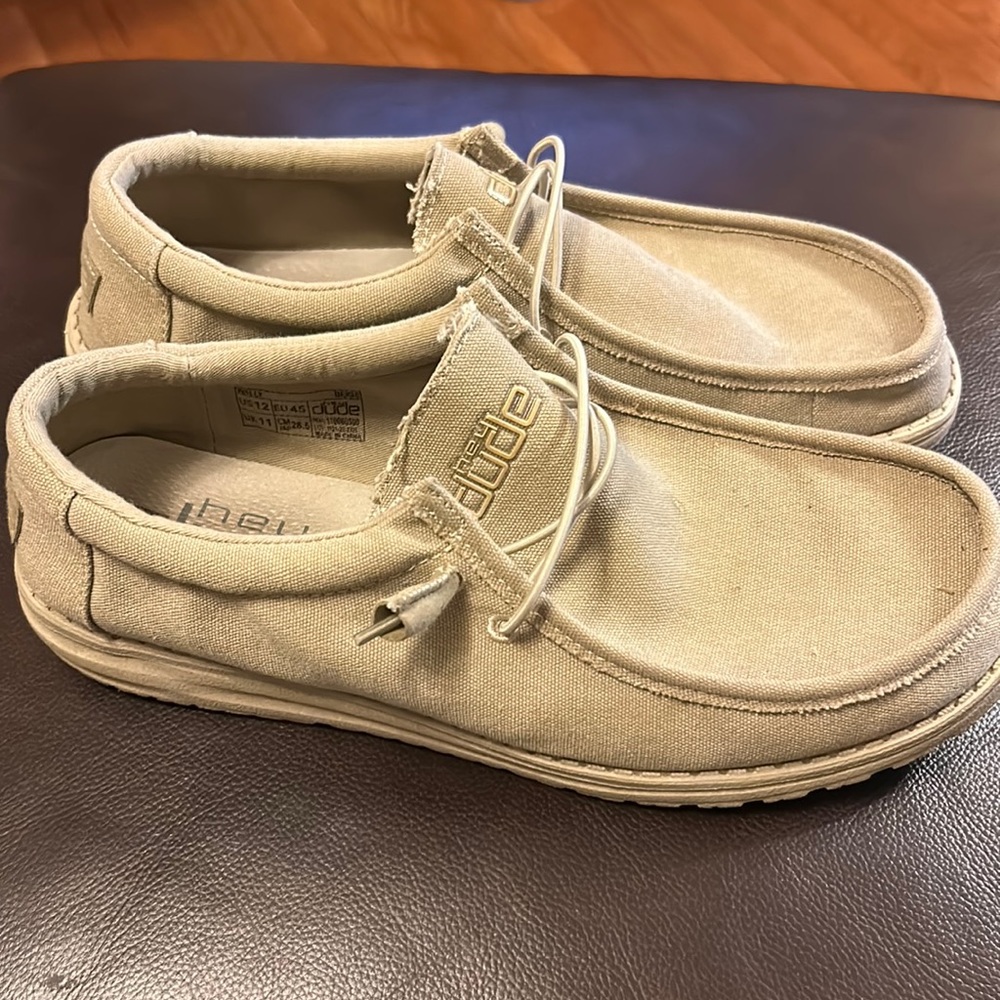 Hey Dude shoes Tan